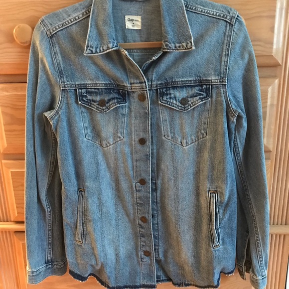 NWOT GAP Boyfriend Jean Jacket - Picture 7 of 7